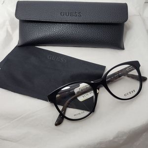 NWT Womens Guess Eyeglasses GU 2646 sz 50-16-140